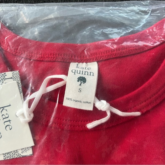 NWT Kate Quinn Women’s Long Sleeve Christmas Top Size Small - Picture 2 of 3